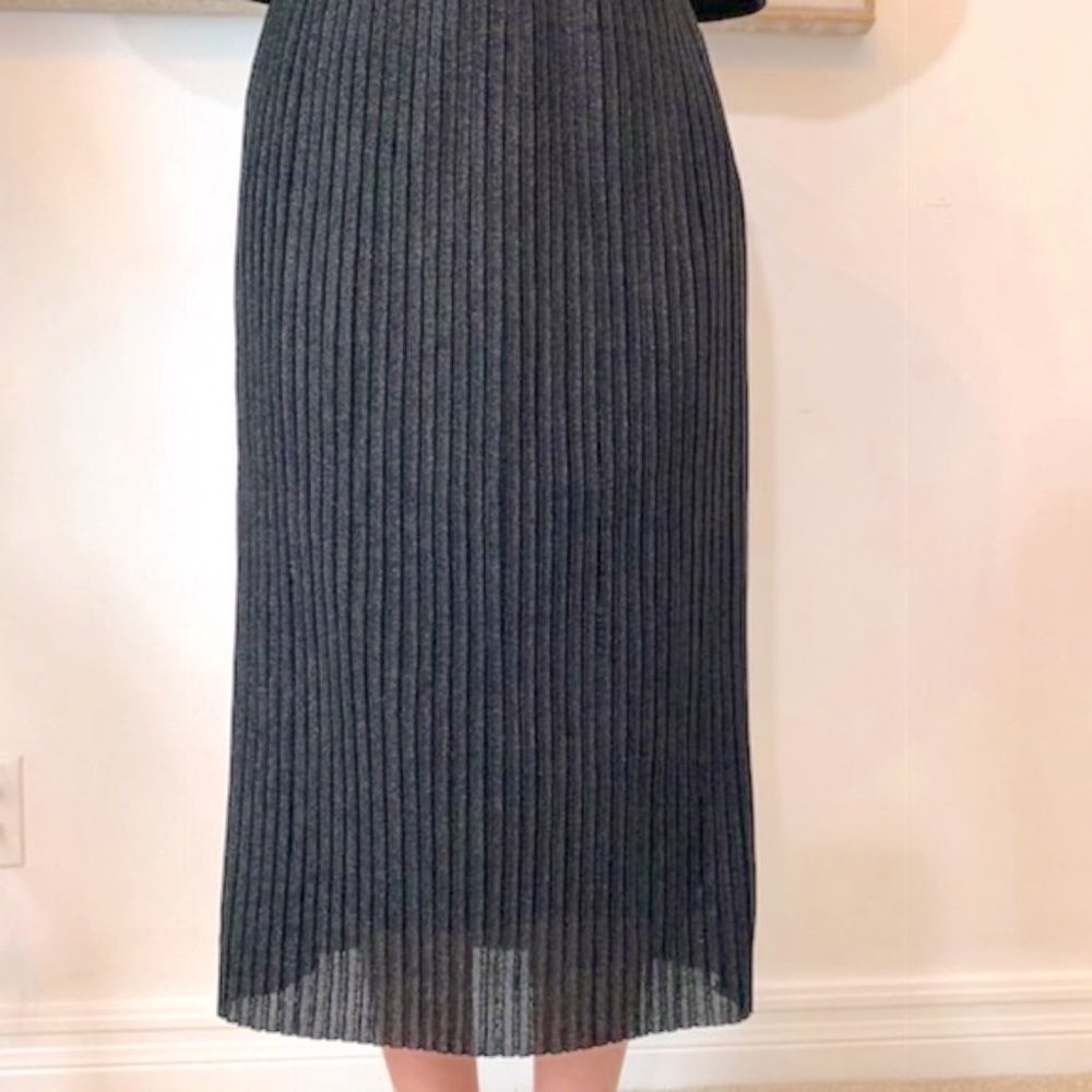 SOLD Kimchi Blue pleated metallic shimmer midi skirt - Picture 14 of 14